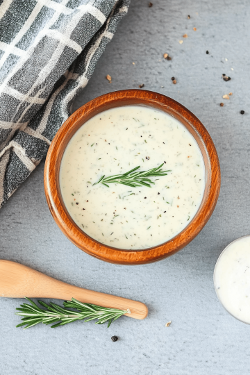 Rosemary cream sauce